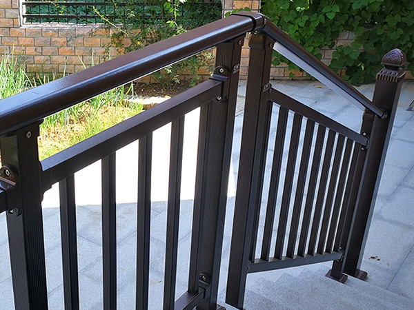 樓梯扶手國家標(biāo)準(zhǔn)高度是多少? 樓梯扶手國家標(biāo)準(zhǔn)高度是多少?