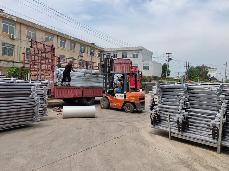 金用護欄2020年7月22日鋅鋼陽臺護欄發貨! 金用護欄2020年7月22日鋅鋼陽臺護欄發貨!