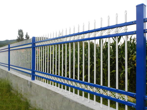 安徽鋅鋼護欄廠家聯系方式是什么? 安徽鋅鋼護欄廠家聯系方式是什么?