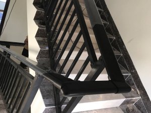 樓梯扶手廠家哪家信譽比較好？