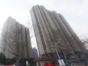 南京邊城世家小區陽臺護欄、樓梯扶手定制