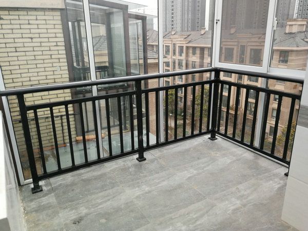 辨別鋅鋼護(hù)欄表面處理優(yōu)劣的方法有哪些? 辨別鋅鋼護(hù)欄表面處理優(yōu)劣的方法有哪些?