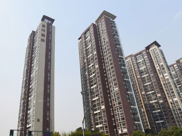 常州星河國際小區(qū)飄窗護欄、樓梯扶手定制 常州星河國際小區(qū)飄窗護欄、樓梯扶手定制