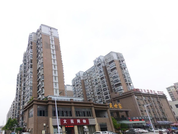 安慶文苑世家小區(qū)陽(yáng)臺(tái)護(hù)欄、樓梯扶手定制 安慶文苑世家小區(qū)陽(yáng)臺(tái)護(hù)欄、樓梯扶手定制