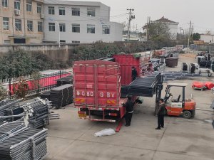 金用護欄2020年12月14日鋁合金百葉窗發(fā)貨！