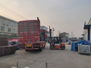 金用護欄2020年12月28日鋅鋼圍墻護欄發(fā)貨！