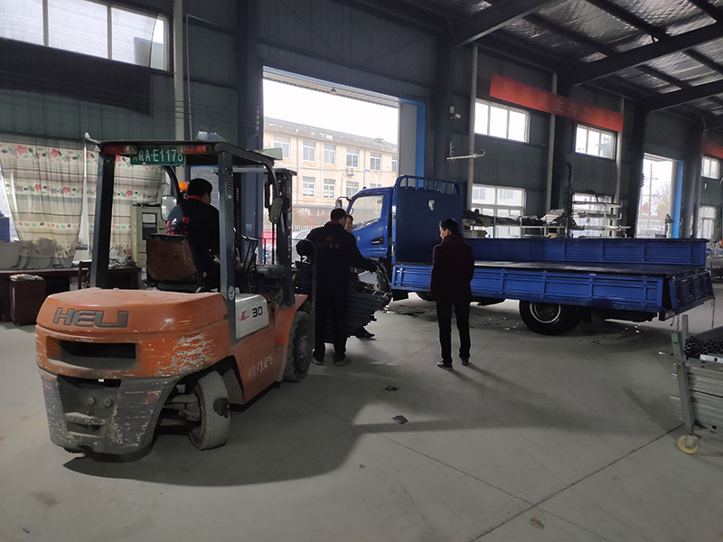 金用護欄2021年3月8日鋅鋼飄窗護欄發貨！