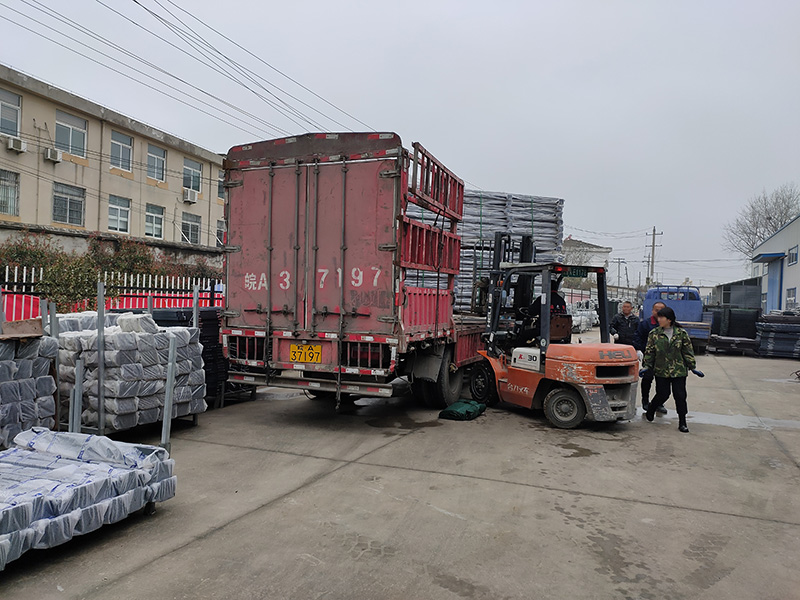 金用護欄2021年3月9日鋅鋼陽臺護欄發貨! 金用護欄2021年3月9日鋅鋼陽臺護欄發貨!