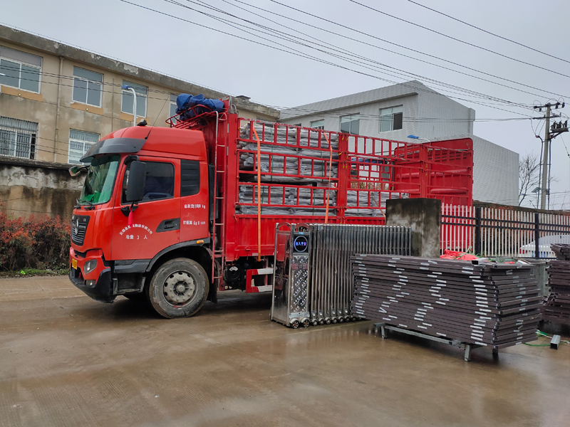 金用護(hù)欄2021年3月20日鋅鋼陽臺(tái)護(hù)欄發(fā)貨! 金用護(hù)欄2021年3月20日鋅鋼陽臺(tái)護(hù)欄發(fā)貨!