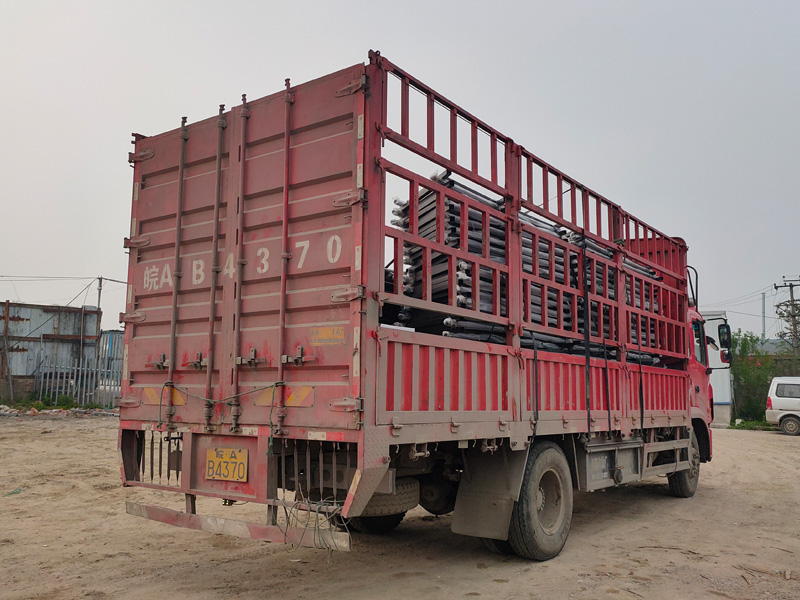 金用護(hù)欄2021年4月13日鋅鋼樓梯扶手發(fā)貨! 金用護(hù)欄2021年4月13日鋅鋼樓梯扶手發(fā)貨!