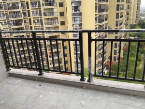 采購陽臺護欄,這三個小細節(jié)一定要了解! 采購陽臺護欄,這三個小細節(jié)一定要了解!