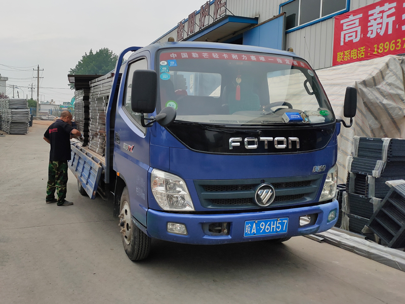 金用護(hù)欄2021年6月10日鋅鋼百葉窗發(fā)貨! 金用護(hù)欄2021年6月10日鋅鋼百葉窗發(fā)貨!