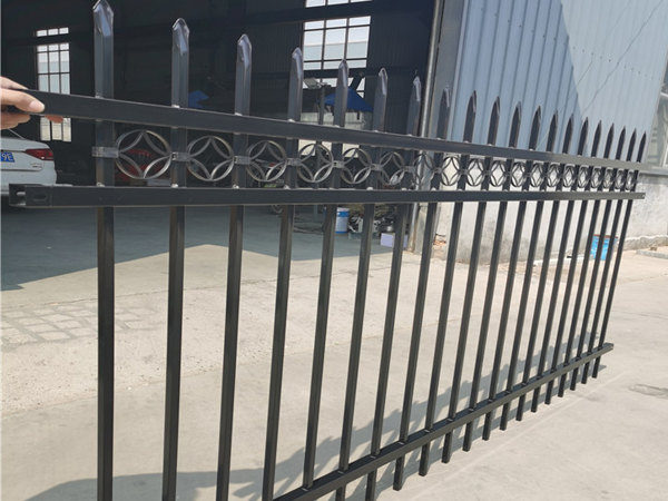 圍墻護欄什么材質的最適合批量采購? 圍墻護欄什么材質的最適合批量采購?