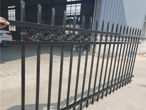 圍墻護欄什么材質的最適合批量采購？