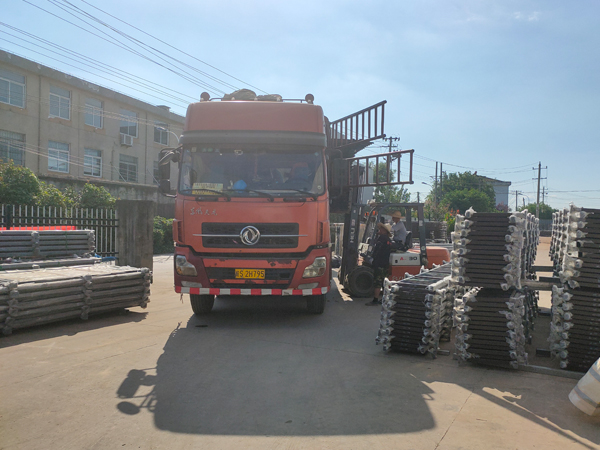 金用護(hù)欄2021年8月9日鋅鋼圍墻護(hù)欄發(fā)貨！