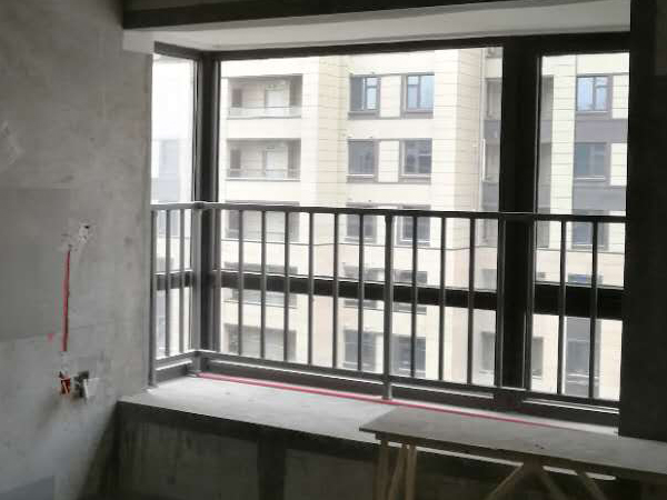 飄窗護欄表面涂層處理工藝 飄窗護欄表面涂層處理工藝