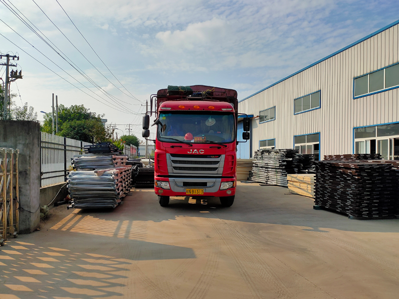 金用護欄2021年9月11日鋅鋼鋅鋼百葉窗發貨！