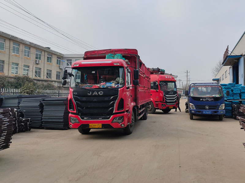 金用護(hù)欄2022年2月24日鋅鋼陽(yáng)臺(tái)欄桿裝車(chē)發(fā)貨! 金用護(hù)欄2022年2月24日鋅鋼陽(yáng)臺(tái)欄桿裝車(chē)發(fā)貨!