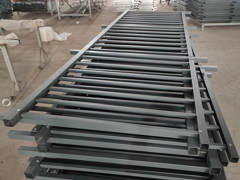 小區(qū)鍍鋅護欄5