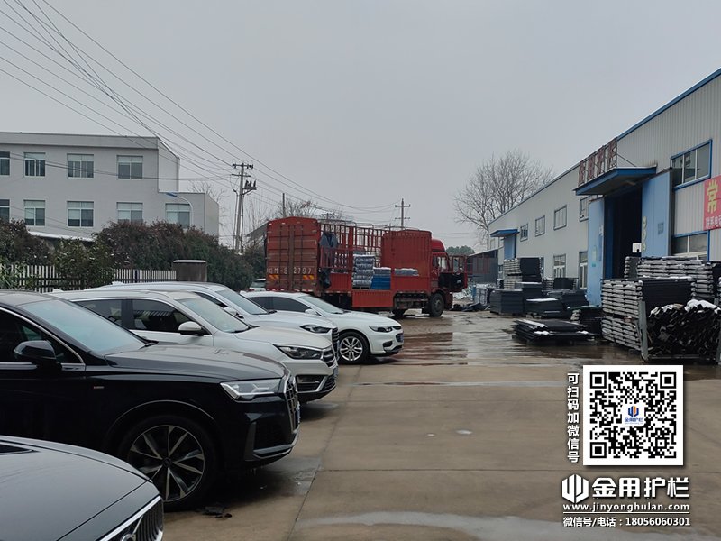 2023年12月19日鋅鋼組裝欄桿裝車發(fā)貨! 2023年12月19日鋅鋼組裝欄桿裝車發(fā)貨!