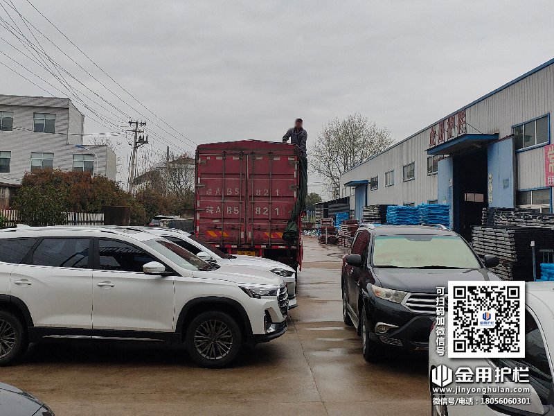 2024年3月25日鋅鋼飄窗護欄裝車發貨！