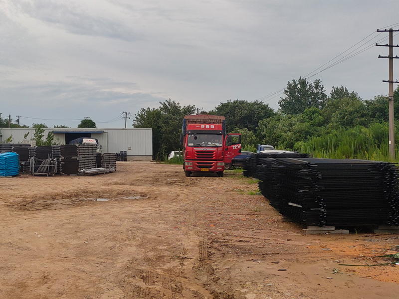 2024年7月18日鋅鋼百葉窗裝車發(fā)貨! 2024年7月18日鋅鋼百葉窗裝車發(fā)貨!