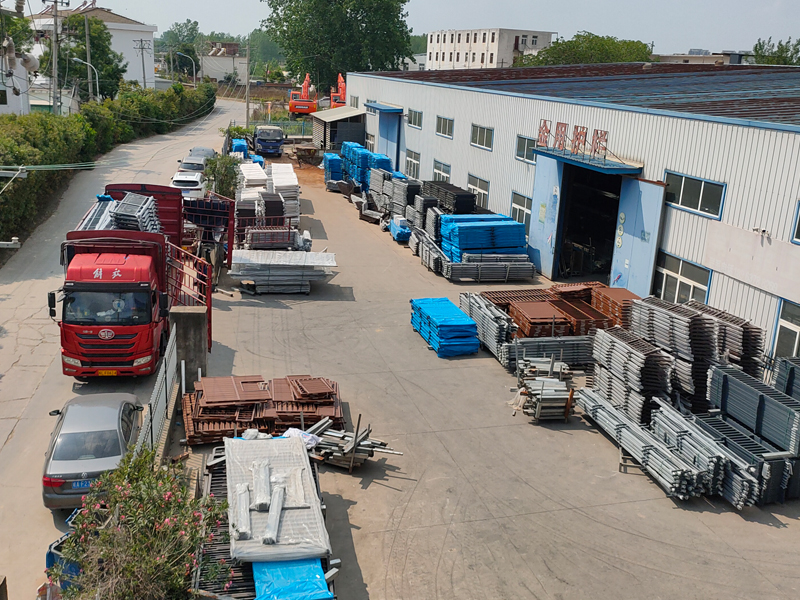 2025年5月28日鋅鋼樓梯欄桿裝車發貨! 2025年5月28日鋅鋼樓梯欄桿裝車發貨!